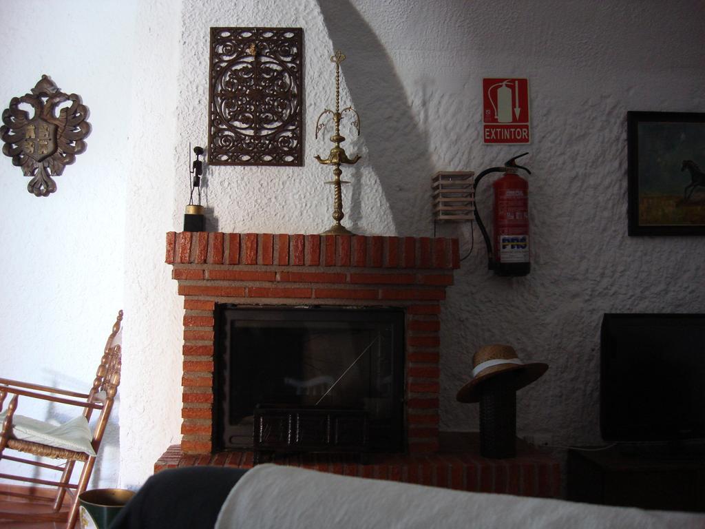 Cuevas La Cocinillas Graena Exterior foto