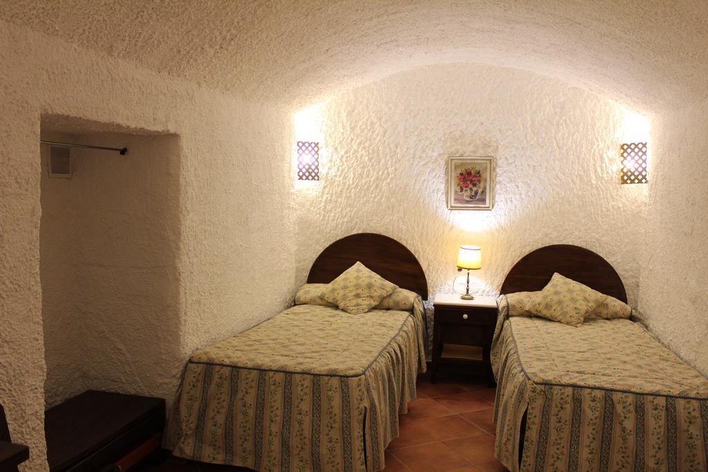 Cuevas La Cocinillas Graena Exterior foto